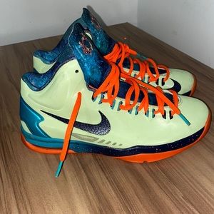 kd orange